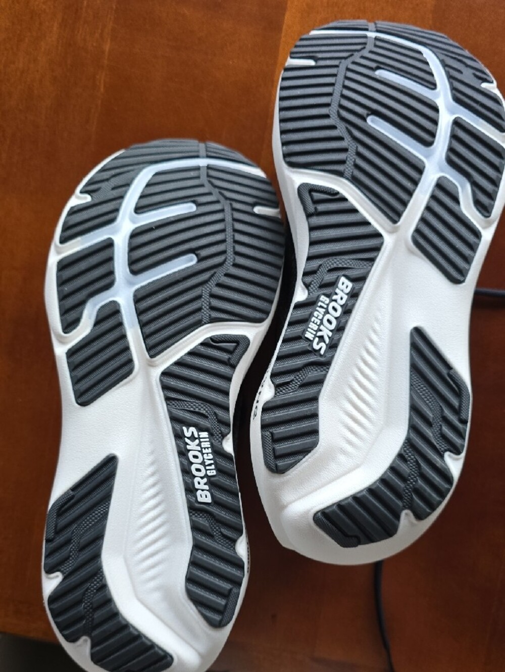 Brooks Glycerin 23 Running Shoes Black/Grey/White Womens 10.5 - Picture 4 of 6
